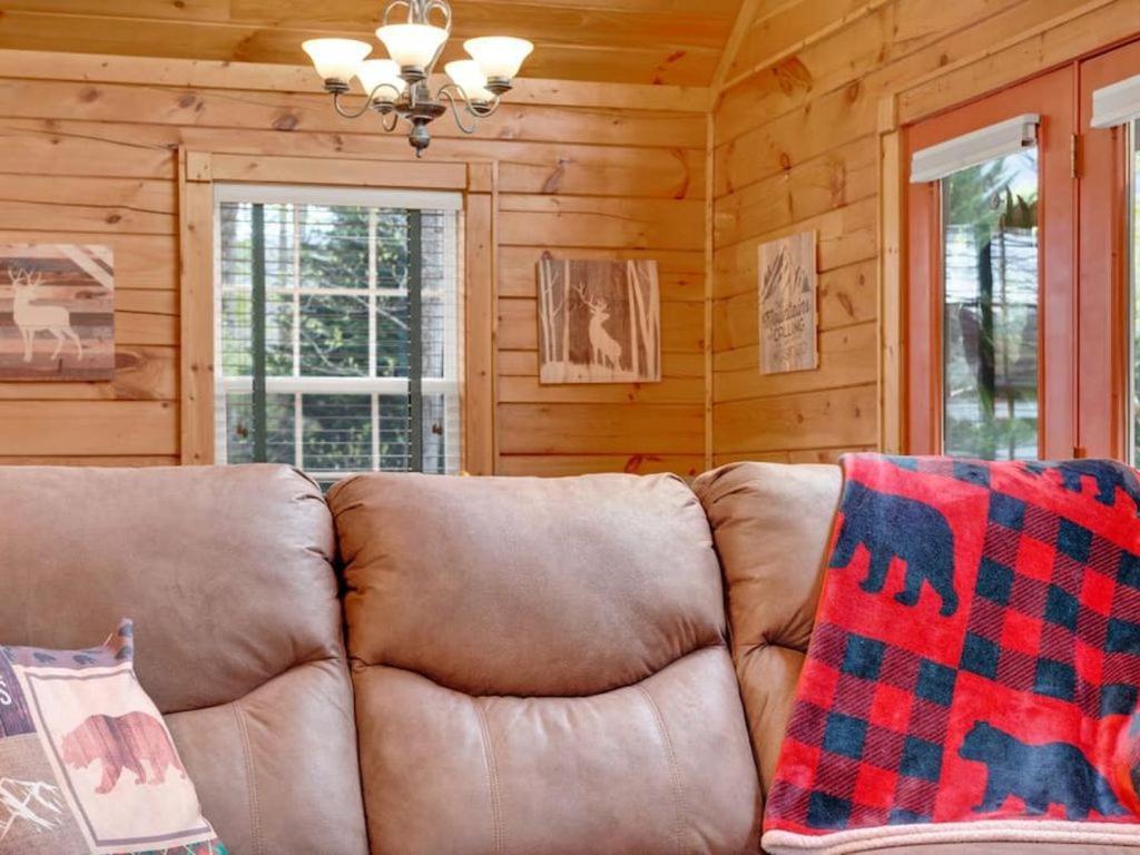 Soco Serene Cabin In The Heart Of Maggie Valley Bagian luar foto